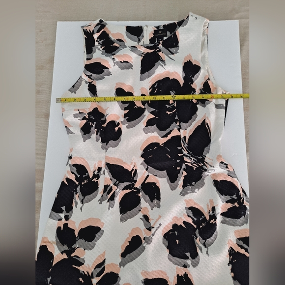 Worthington Floral Sleeveless Dress Black/Coral and White. Size 10. Worn once. - Picture 5 of 6